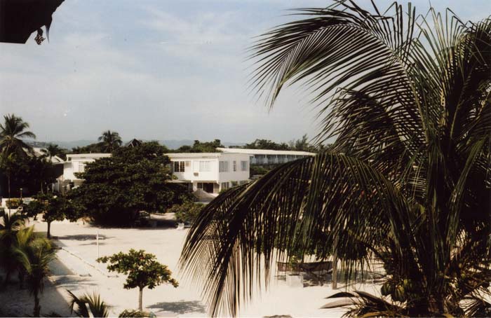 1050-1983-HM